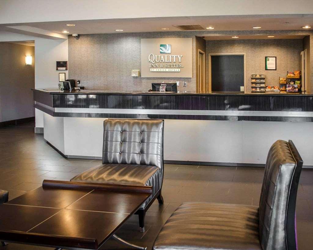 Quality Inn & Suites At Airport Blvd I-65 Mobile Interieur foto