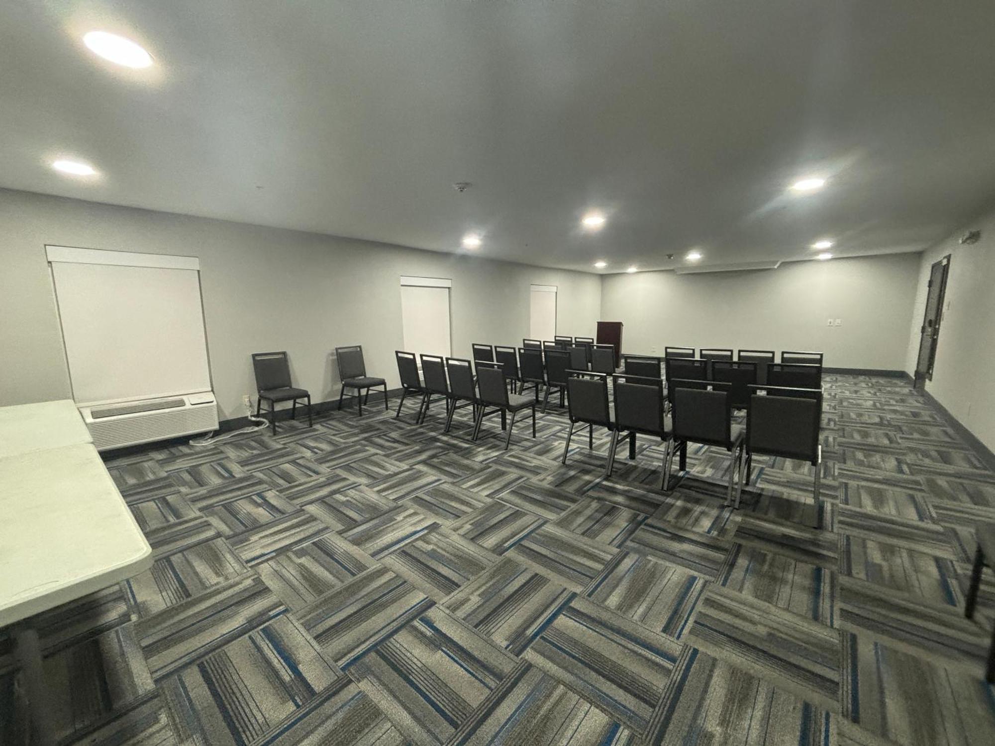 Quality Inn & Suites At Airport Blvd I-65 Mobile Buitenkant foto