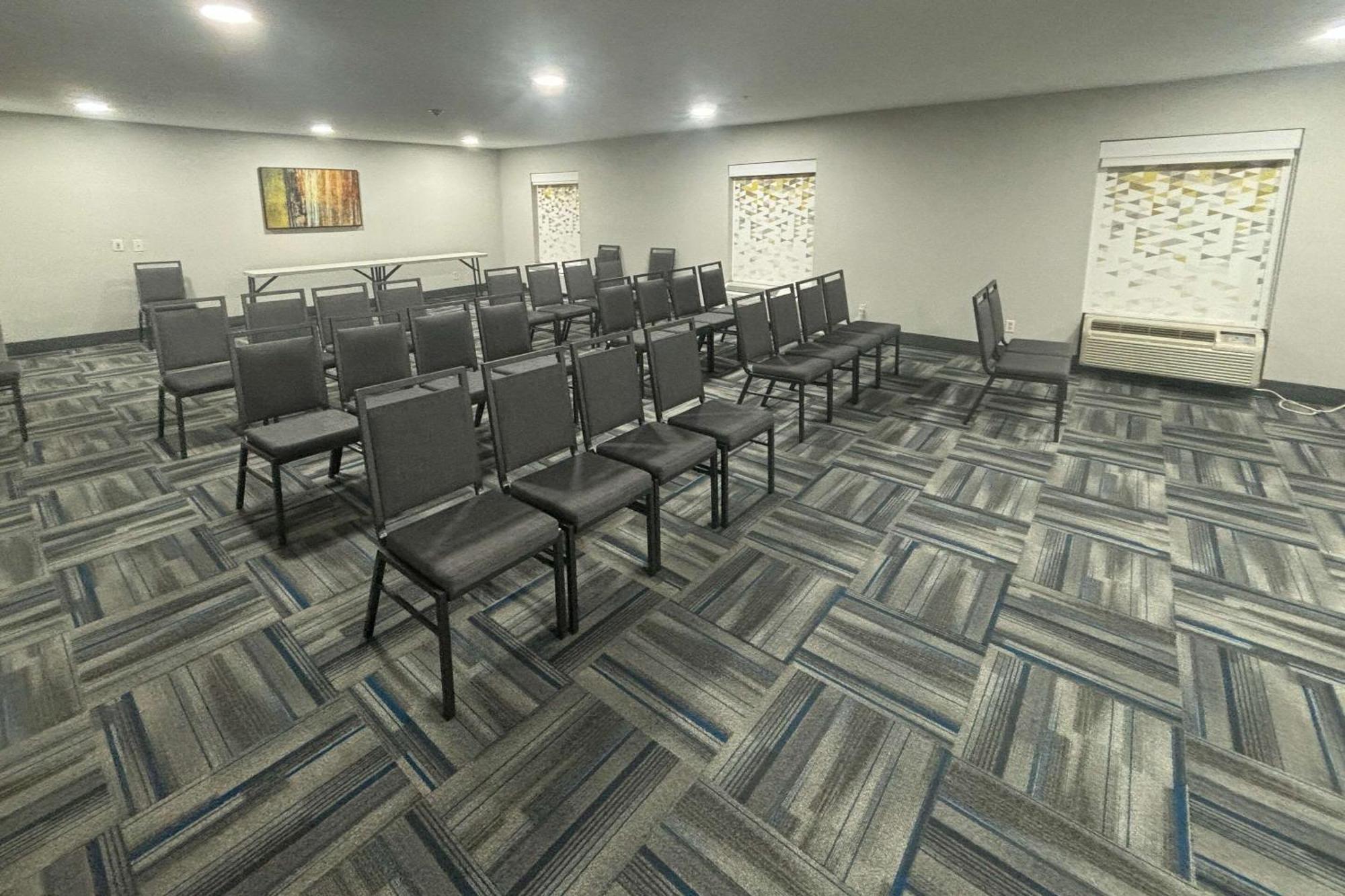 Quality Inn & Suites At Airport Blvd I-65 Mobile Buitenkant foto
