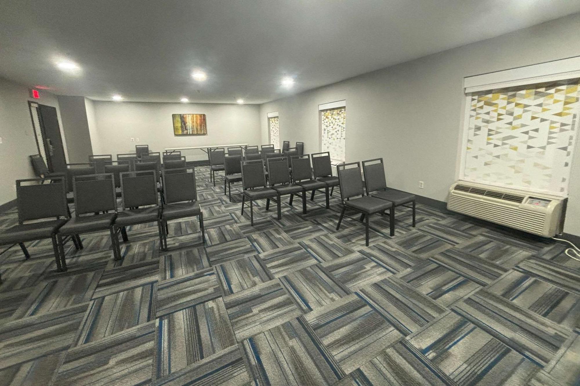 Quality Inn & Suites At Airport Blvd I-65 Mobile Buitenkant foto